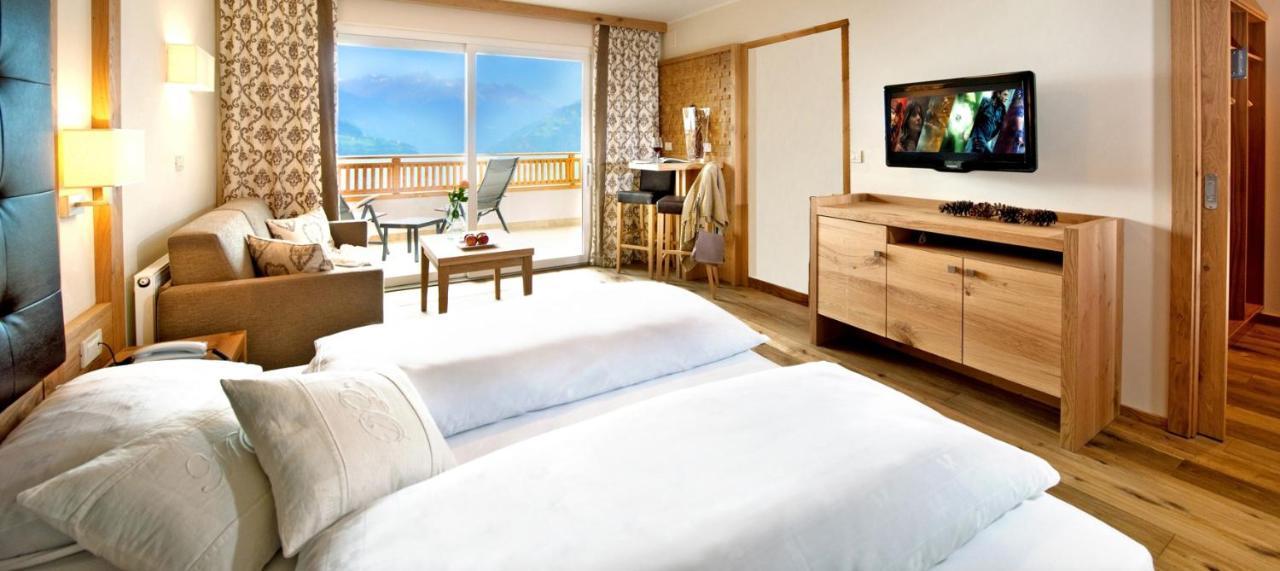Hotel Panorama Schenna Room photo
